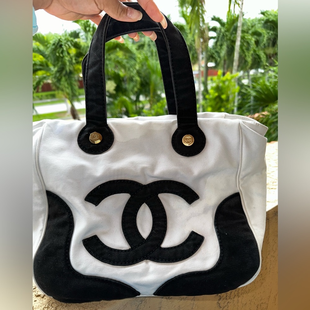 CHANEL MARSHMALLOW TOTE BAG